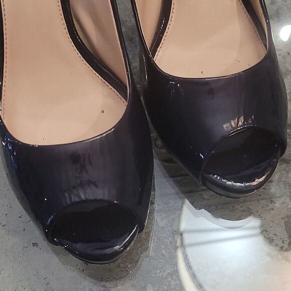 vince Camuto Peep Toe Heels - Picture 6 of 8